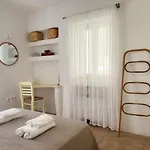 Sunny House بيت للعطل *
